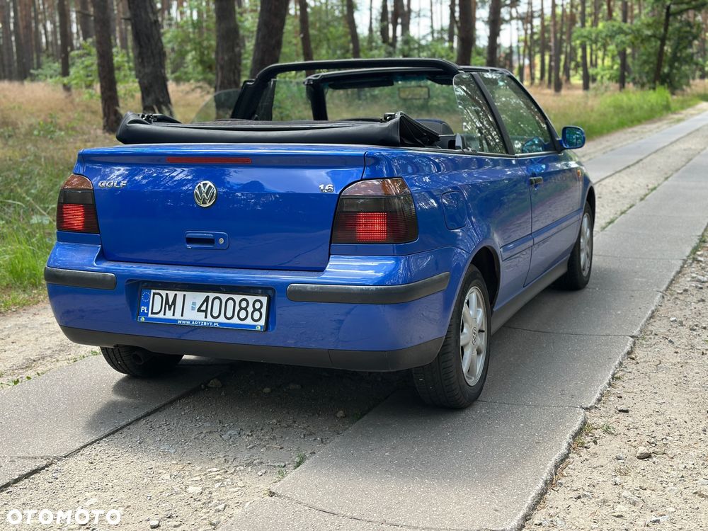 Volkswagen Golf 1.6 - 4