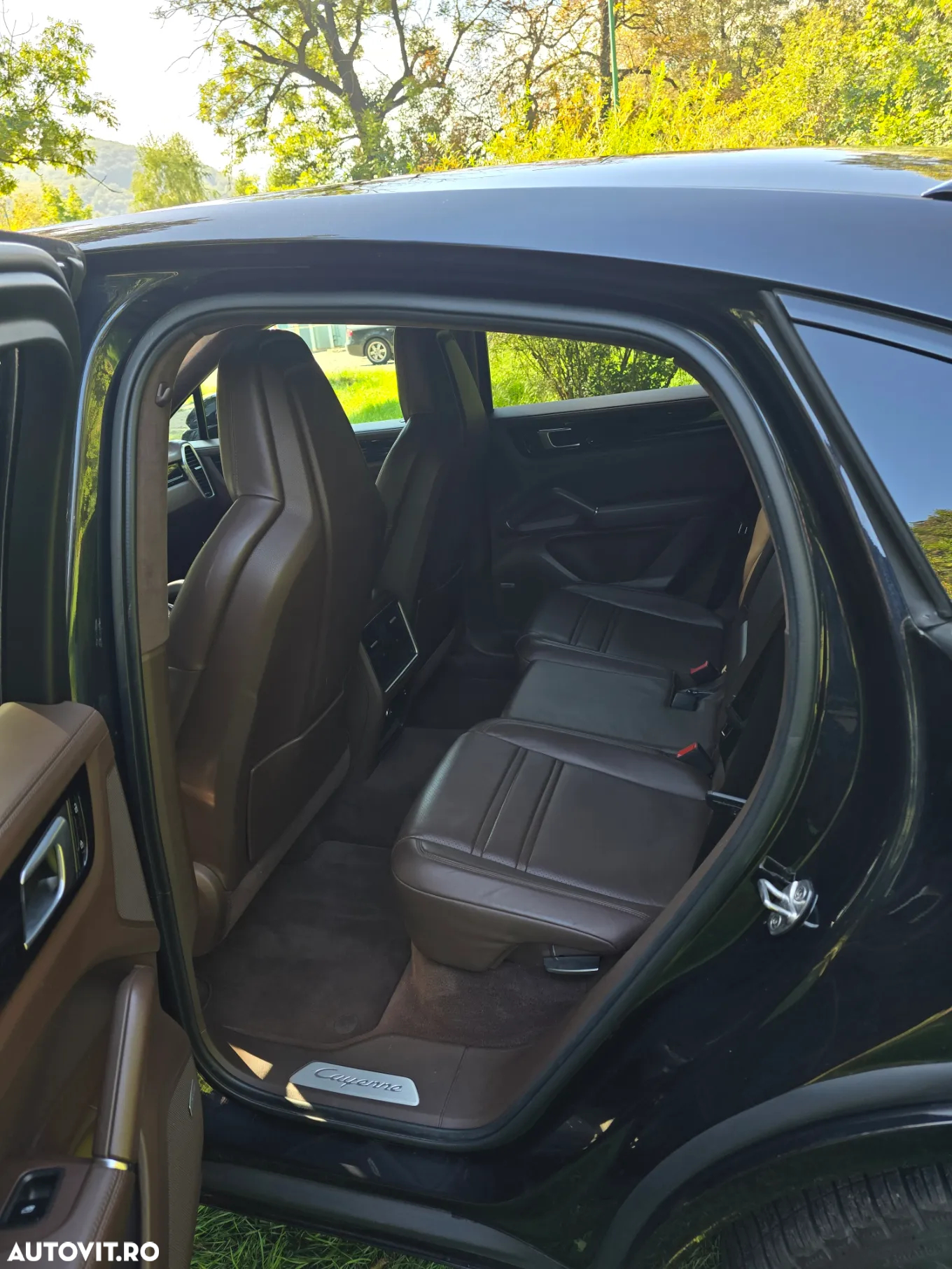 Porsche Cayenne - 10
