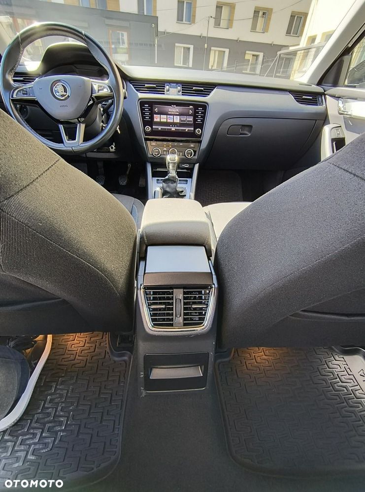 Skoda Octavia - 38