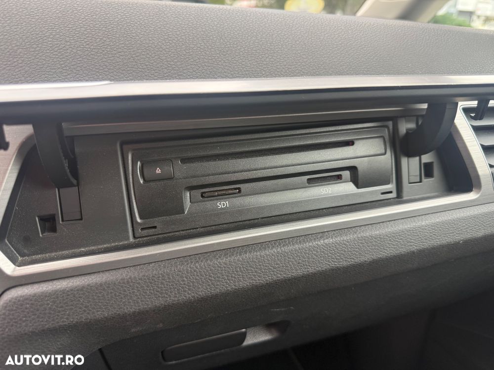 Volkswagen Touran - 18
