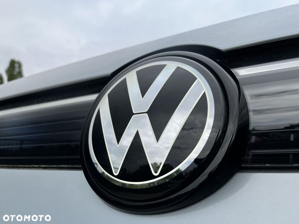 Volkswagen Tiguan - 10