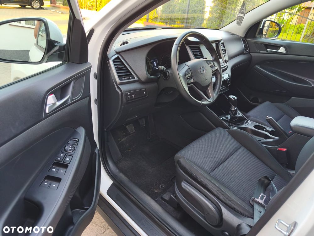 Hyundai Tucson 1.6 GDi 2WD Select - 9