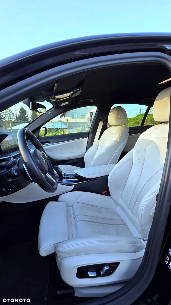 BMW Seria 5 - 18