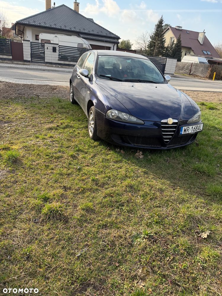 Alfa Romeo 147 1.6 Twin Spark ECO Eleganza - 2