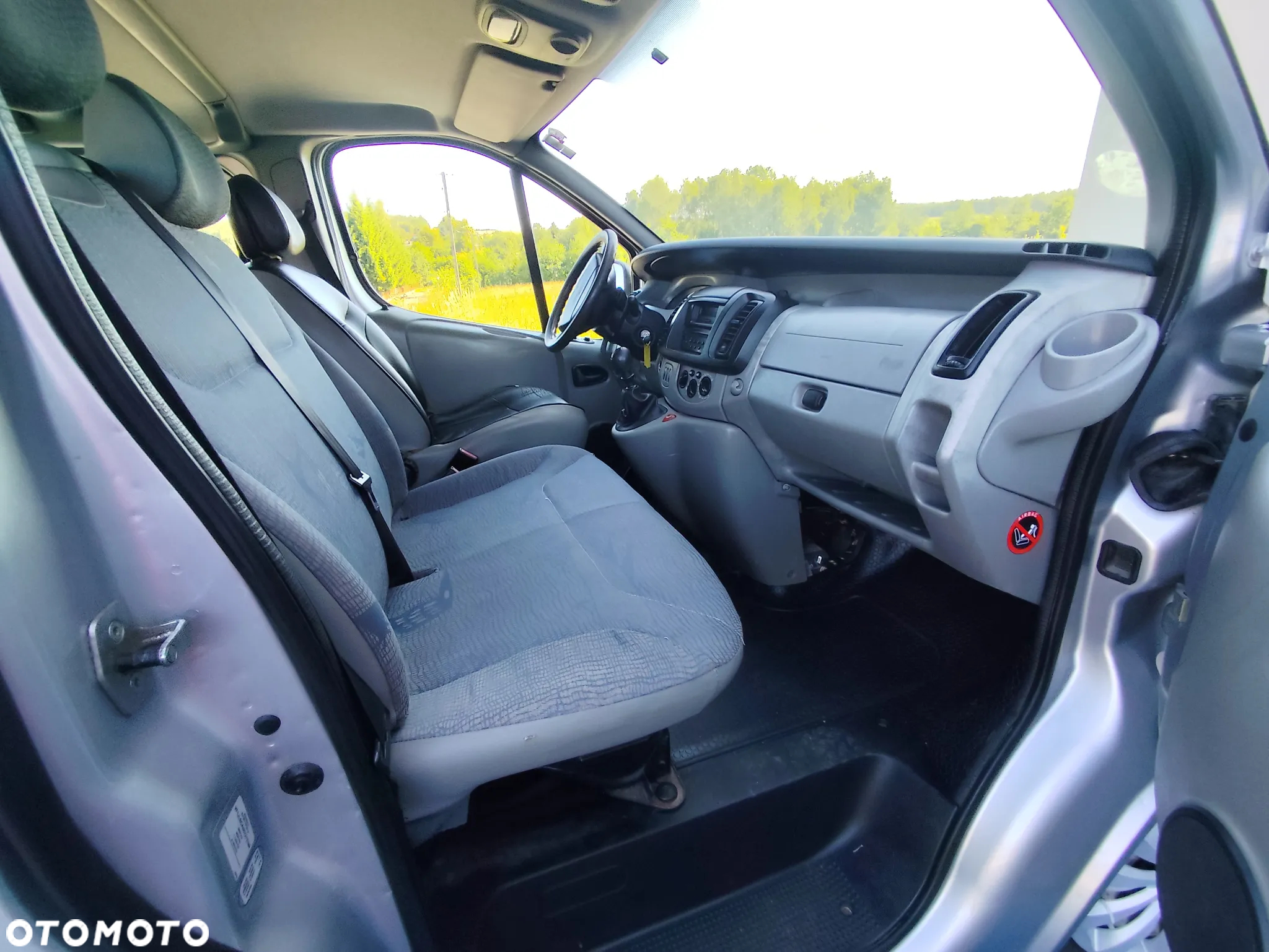 Renault Trafic 1.9 dCi L1H1 - 24