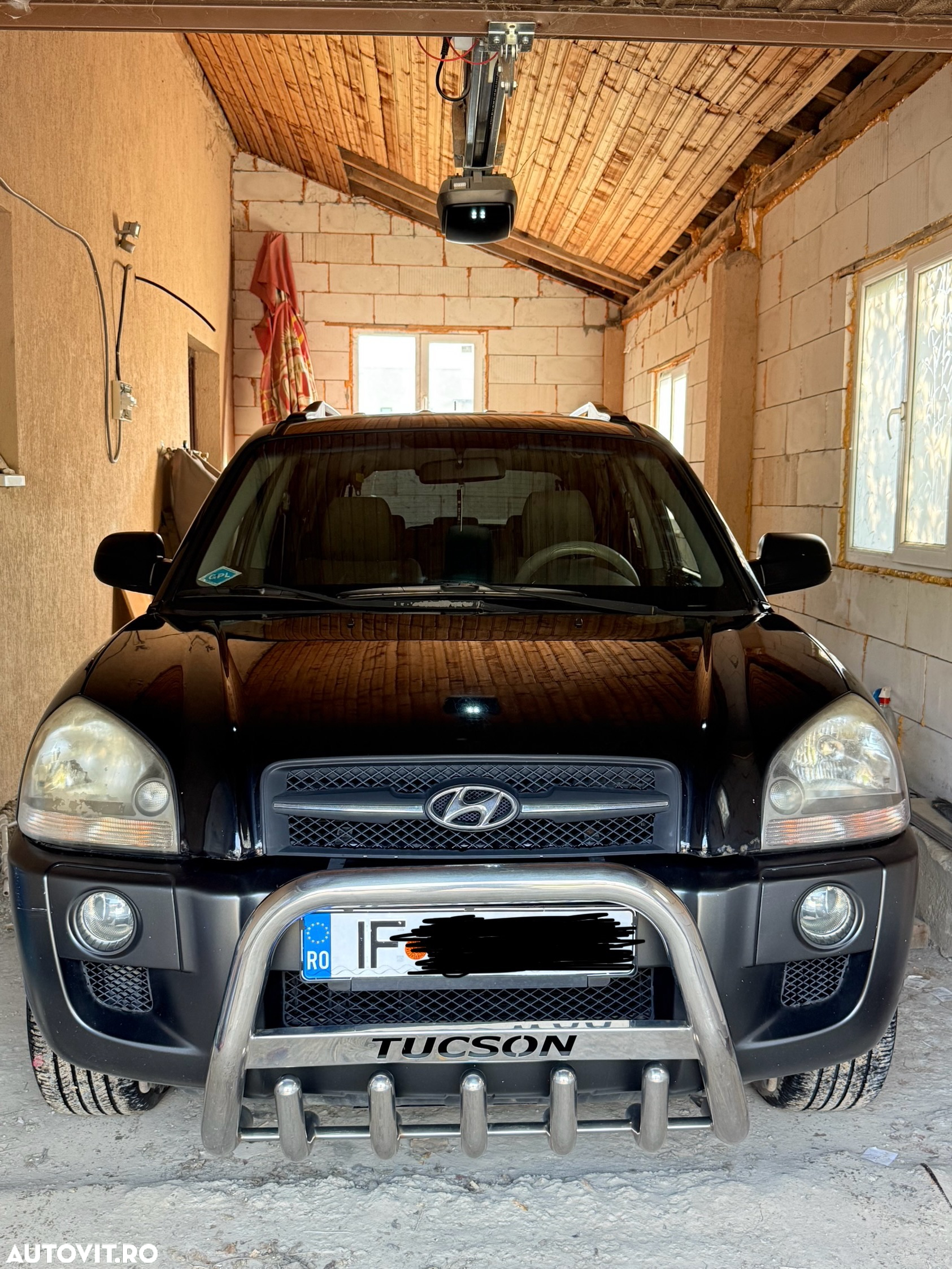 Hyundai Tucson 2.0 - 8