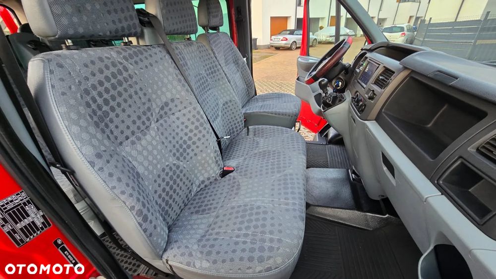 Ford Transit - 22