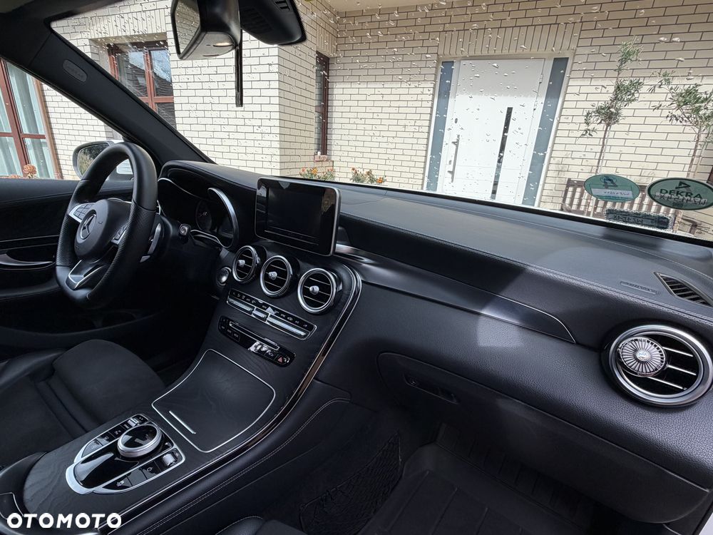 Mercedes-Benz GLC - 10
