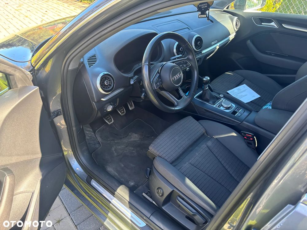 Audi A3 Sportback - 10