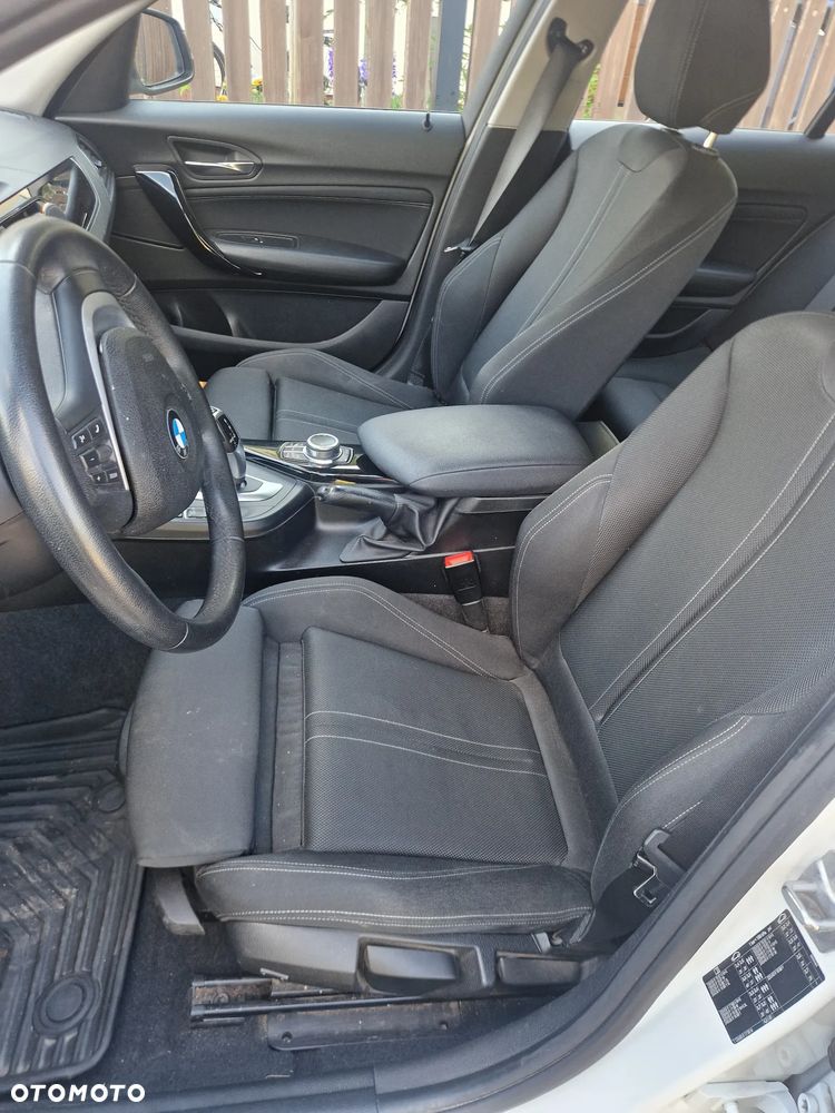 BMW Seria 1 120i GPF Sport Line - 10