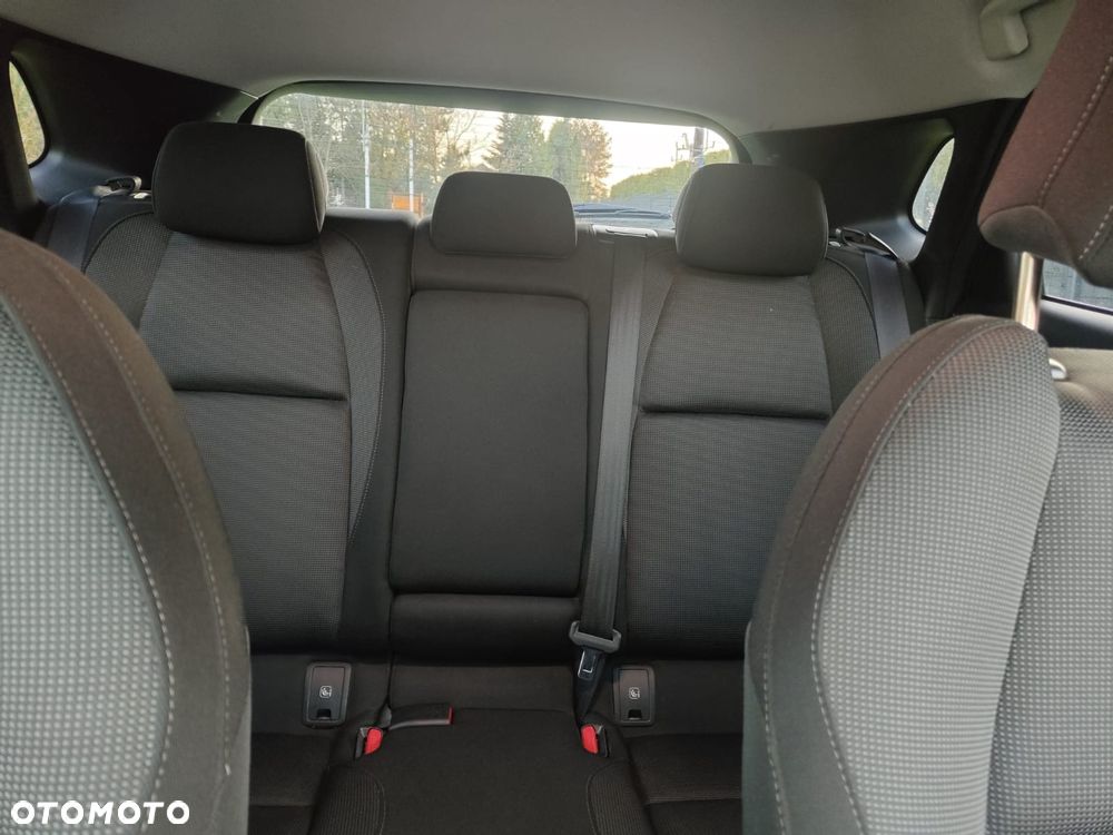 Mazda CX-30 SKYACTIV-X 2.0 M-Hybrid SELECTION - 25