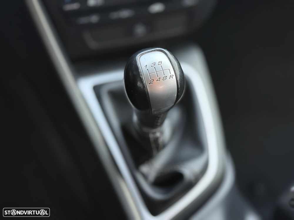 Honda Civic 1.4 i-VTEC - 16