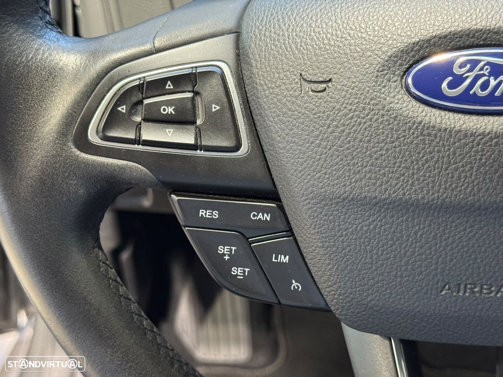 Ford Focus 1.0 EcoBoost Business - 18