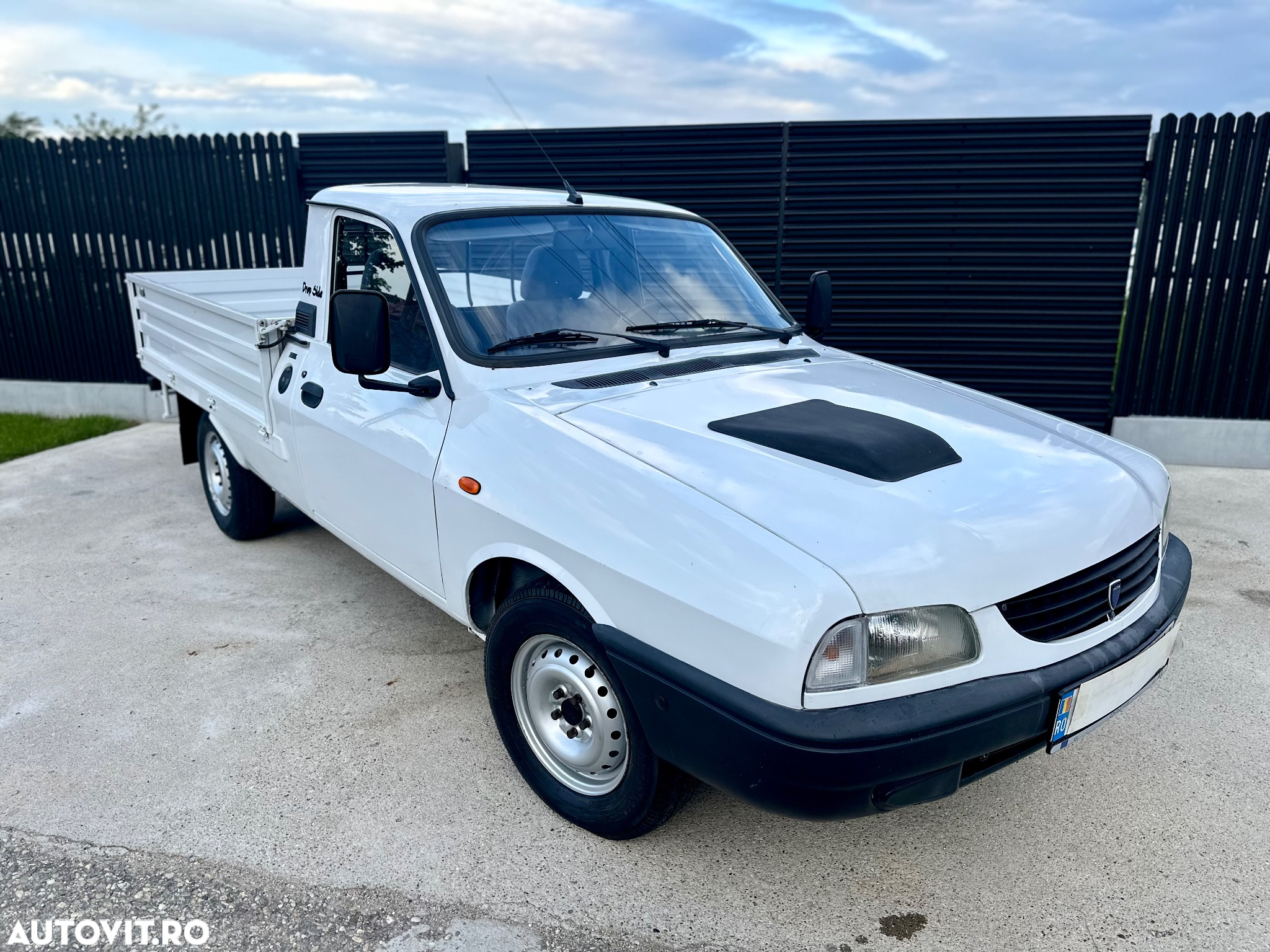 Dacia Pick Up - 16