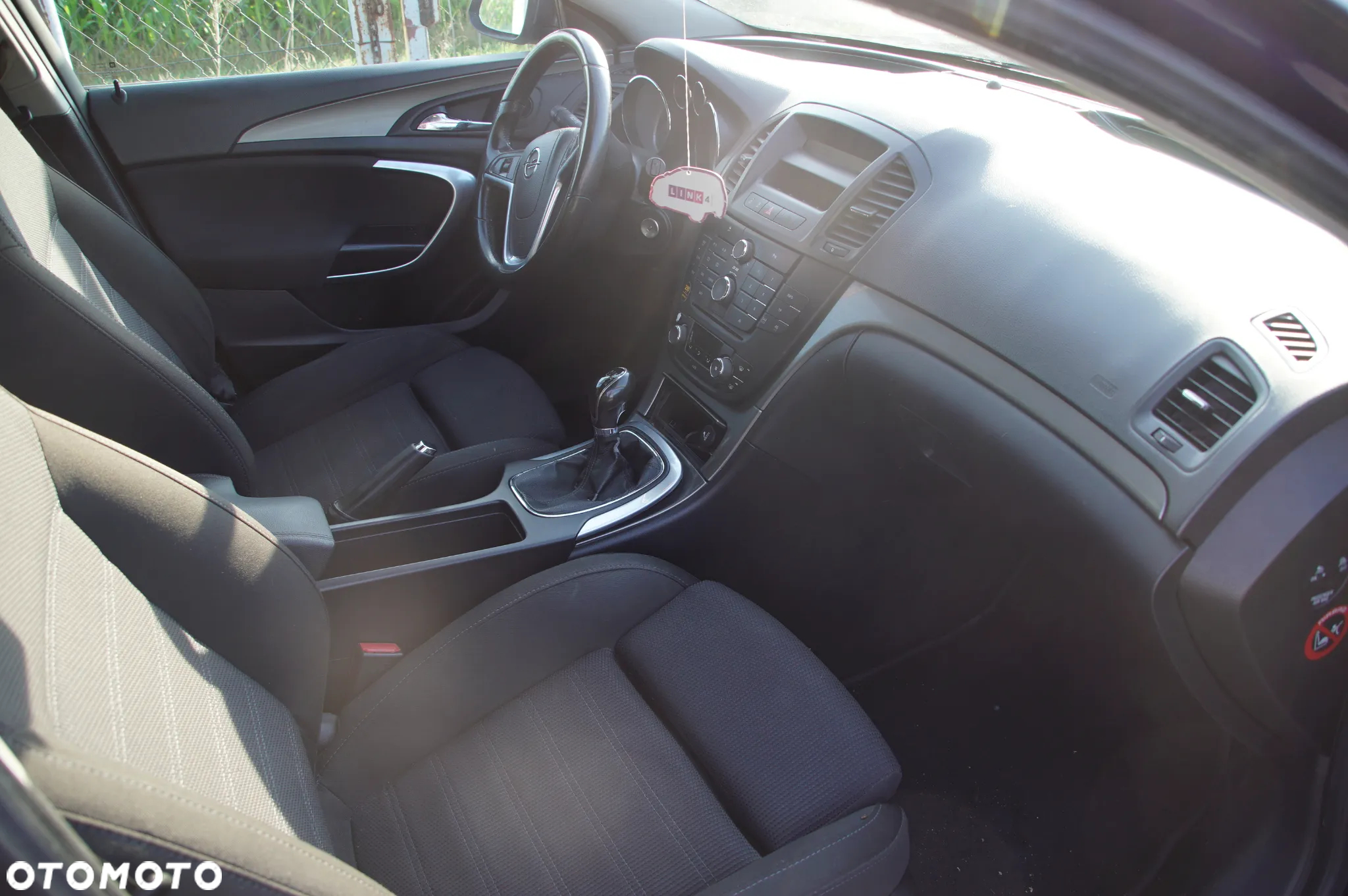 Auto na części - Opel Insignia A Kombi 2.0 CDTI A20DTJ 130 KM M32 GEK 2009R Silnik Skrzynia Drzwi Lusterko Szyba Lampa Zderzak Maska Błotnik Klapa Deska Kokpit Sterownik Moduł Licznik - 14