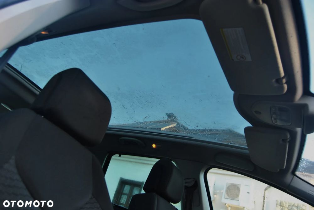 Peugeot 308 1.6 Premium Plus - 11