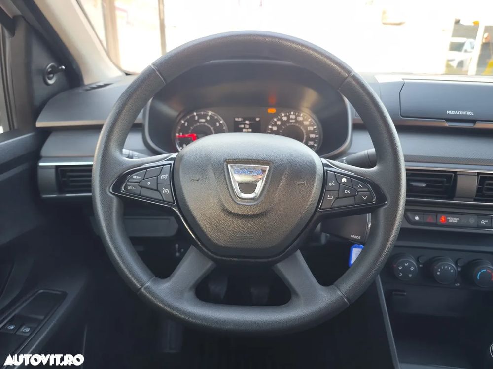 Dacia Logan - 19