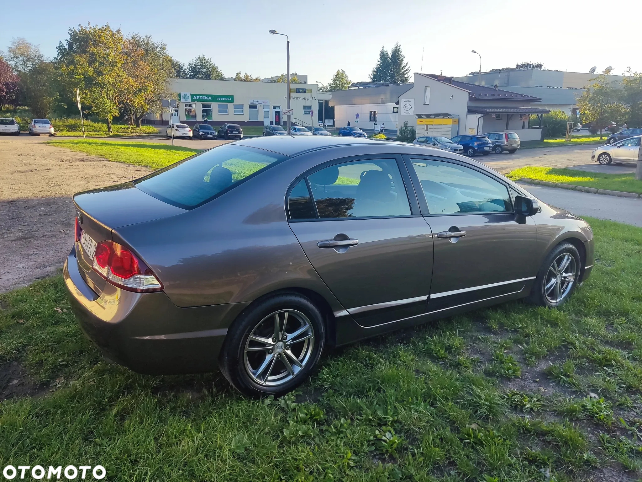 Honda Civic 1.8 Comfort - 8