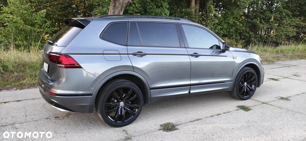 Volkswagen Tiguan 2.0 TDI SCR 4MotION DSG R-Line - 37