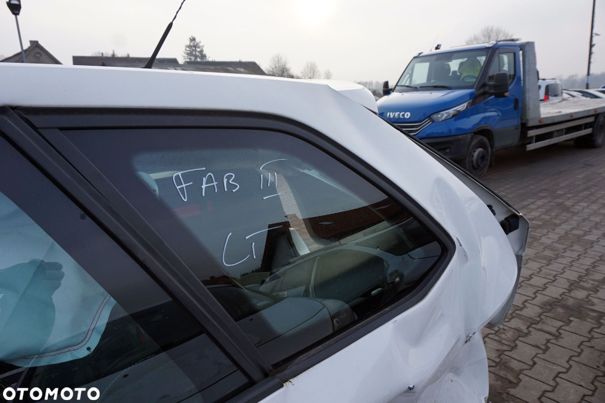 SZYBA KAROSERYJNA TYLNA LEWA BOCZNA FABIA III NJ5 LIFT KOMBI 6V9845297A SKODA 2018-2021 - 1