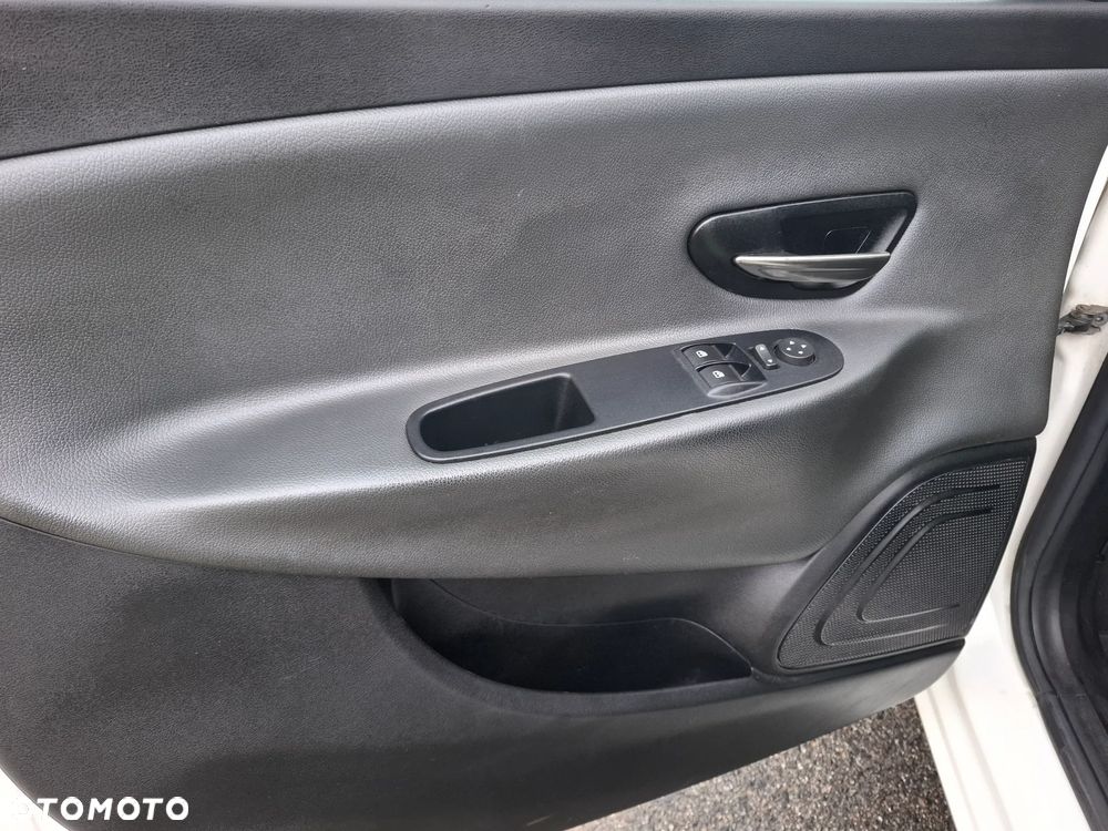 Lancia Ypsilon Y 1.2 8v Platinum - 28