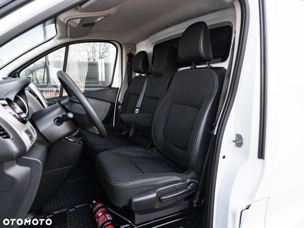 Renault Trafic - 13