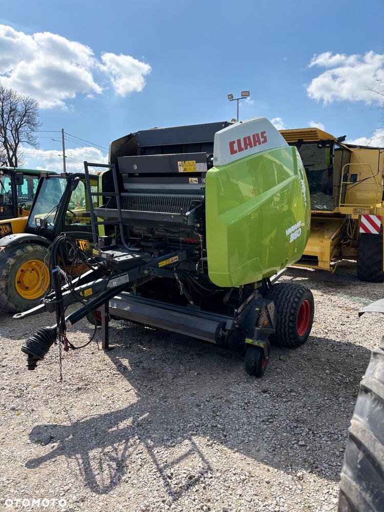 Claas Variant 360 - 1