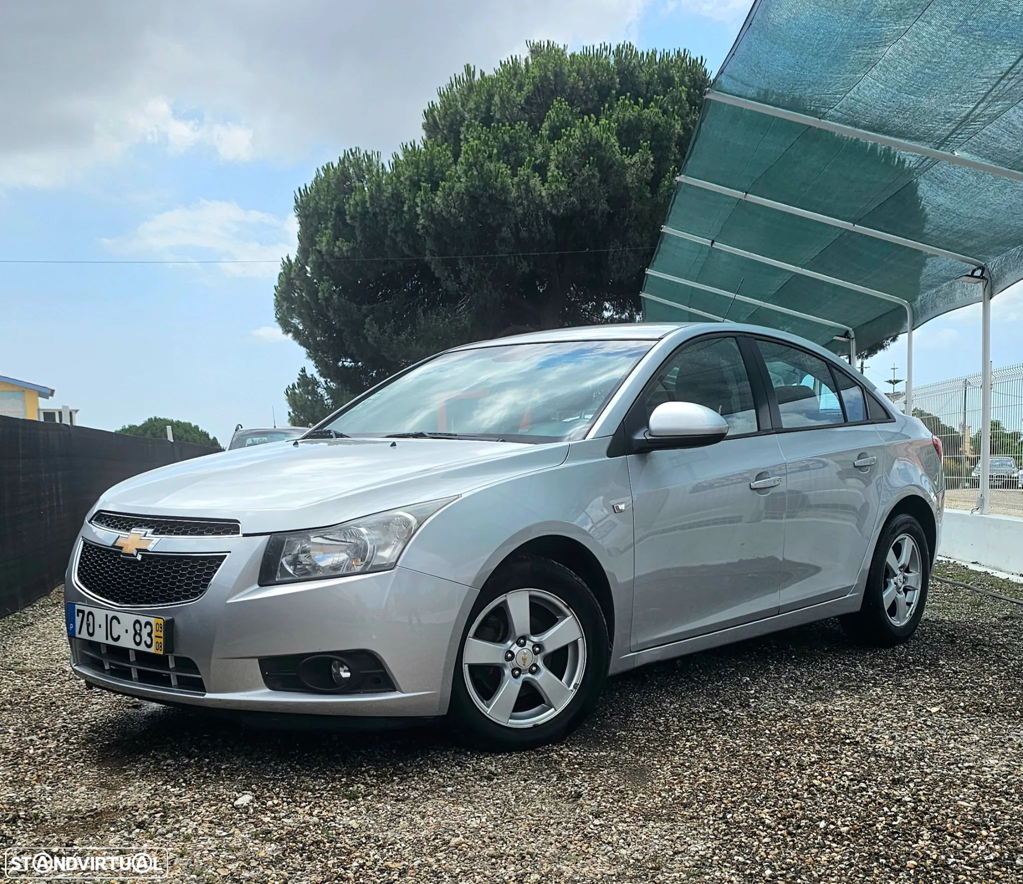 Chevrolet Cruze 1.6 LS - 1