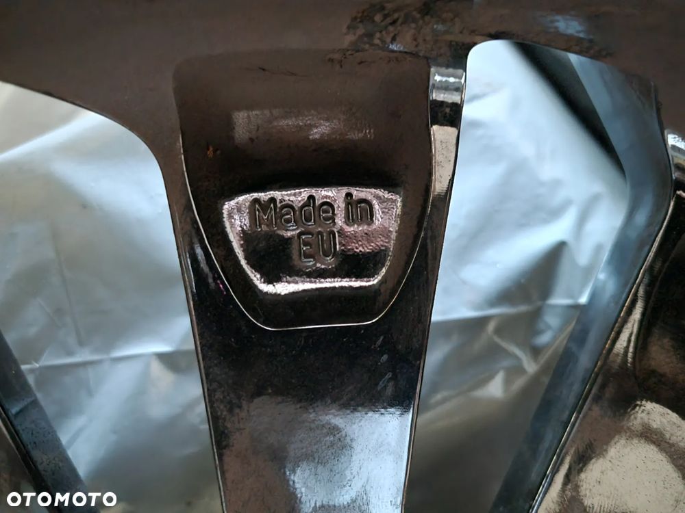 LEXUS UX ORYGINALNE Jeden sezon jeżdżone RUN FLAT - 11