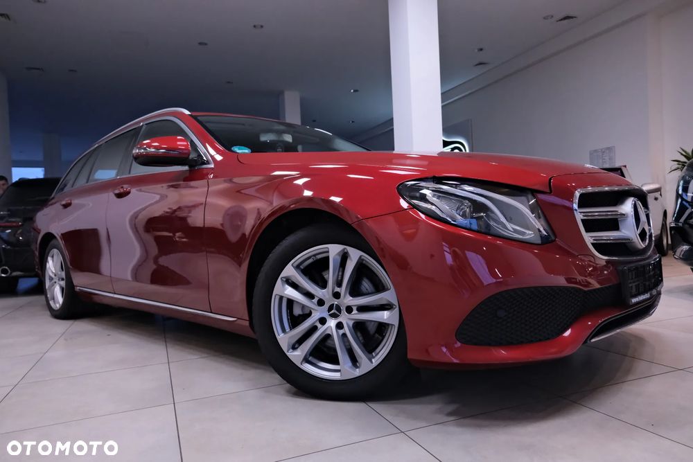 Mercedes-Benz Klasa E 220 d 4Matic 9G-TRONIC - 6