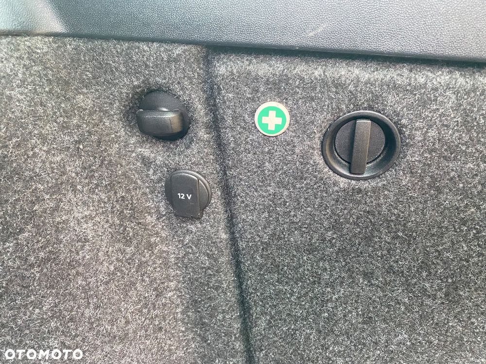 Skoda Octavia 1.6 TDI DPF FAMILY - 25