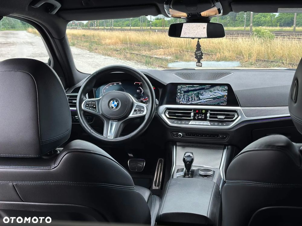 BMW Seria 3 320d M Sport Shadow sport - 8