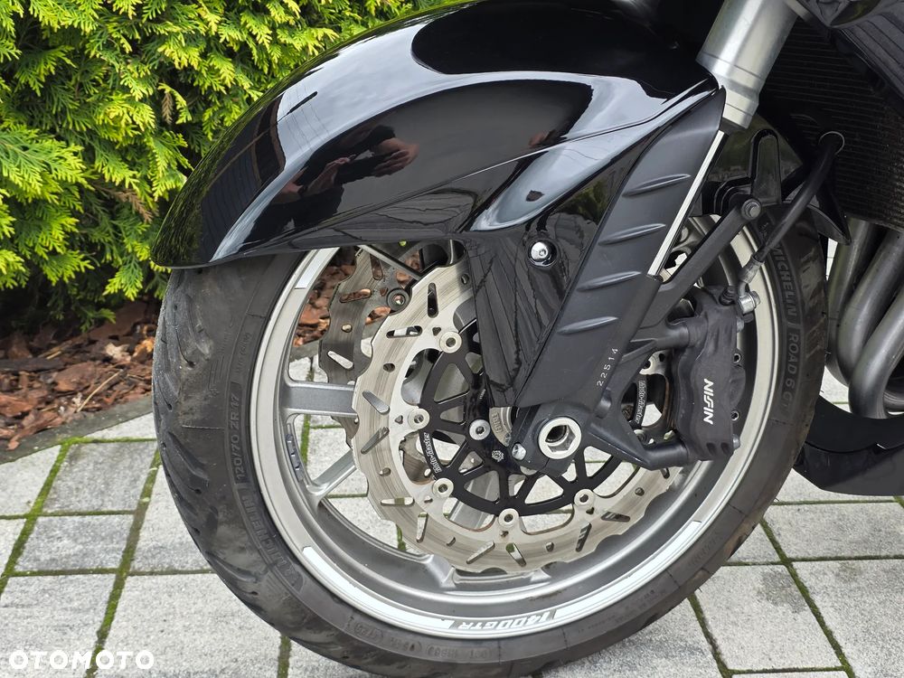Kawasaki GTR - 22