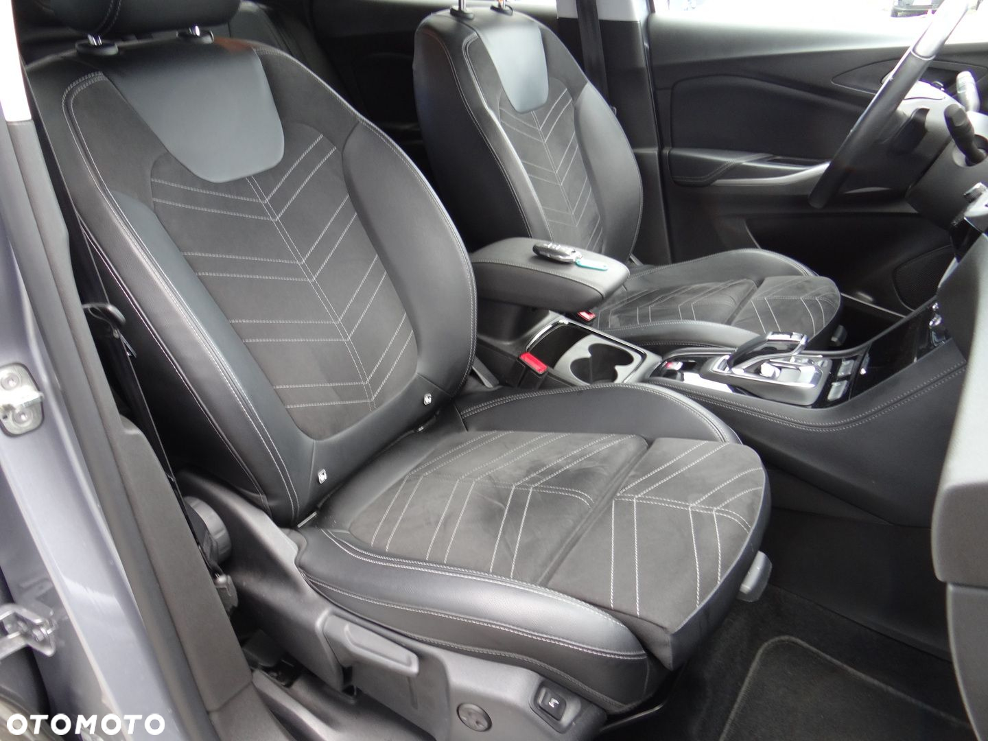 Opel Grandland 1.2 T GS Line S&S - 12