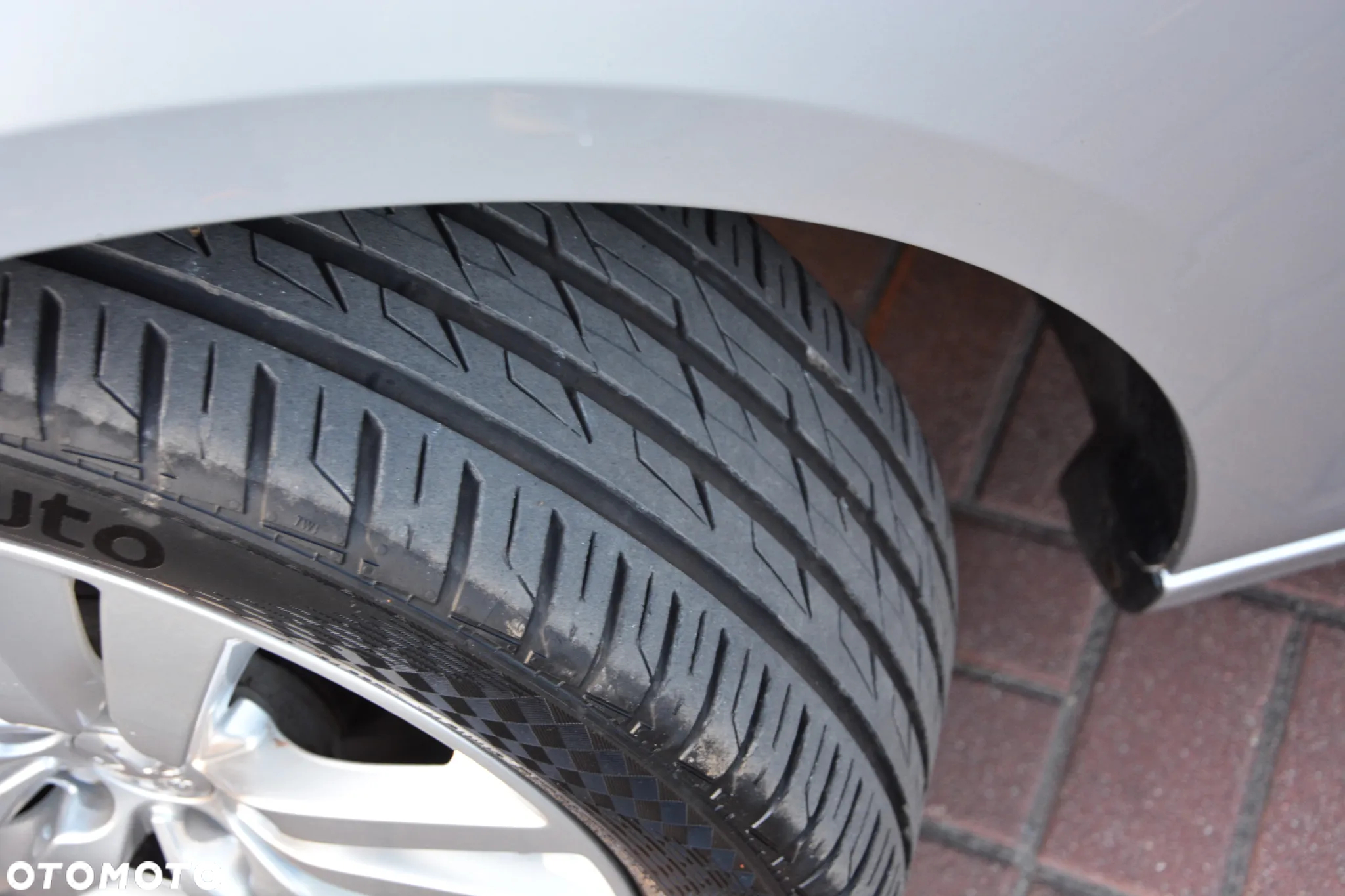 Peugeot 308 BlueHDi FAP 120 EAT6 Stop & Start Allure - 17