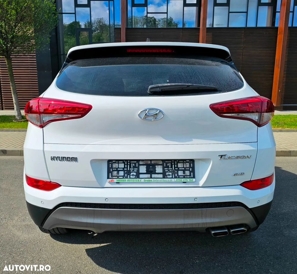 Hyundai Tucson 2.0 CRDI 4WD Automatik Premium - 19
