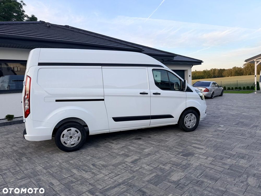 Ford Transit Custom - 11