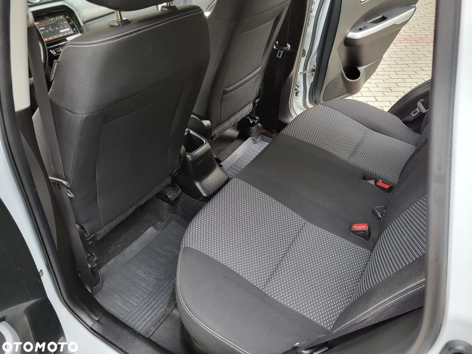 Suzuki Vitara 1.6 DDiS (4x4) Allgrip Comfort+ - 20