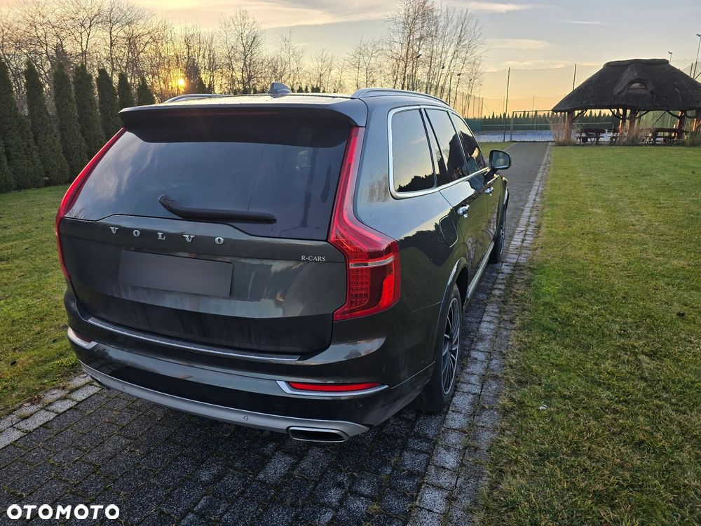 Volvo XC 90 - 4