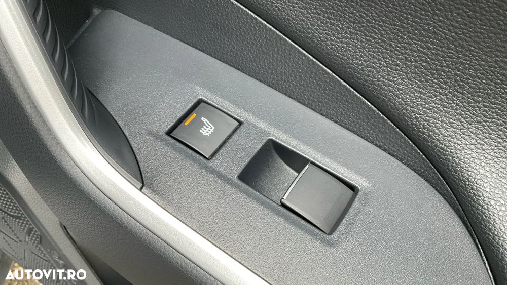 Toyota RAV4 2.5 Hybrid VVT-iE 4x4 Luxury Premium - 13