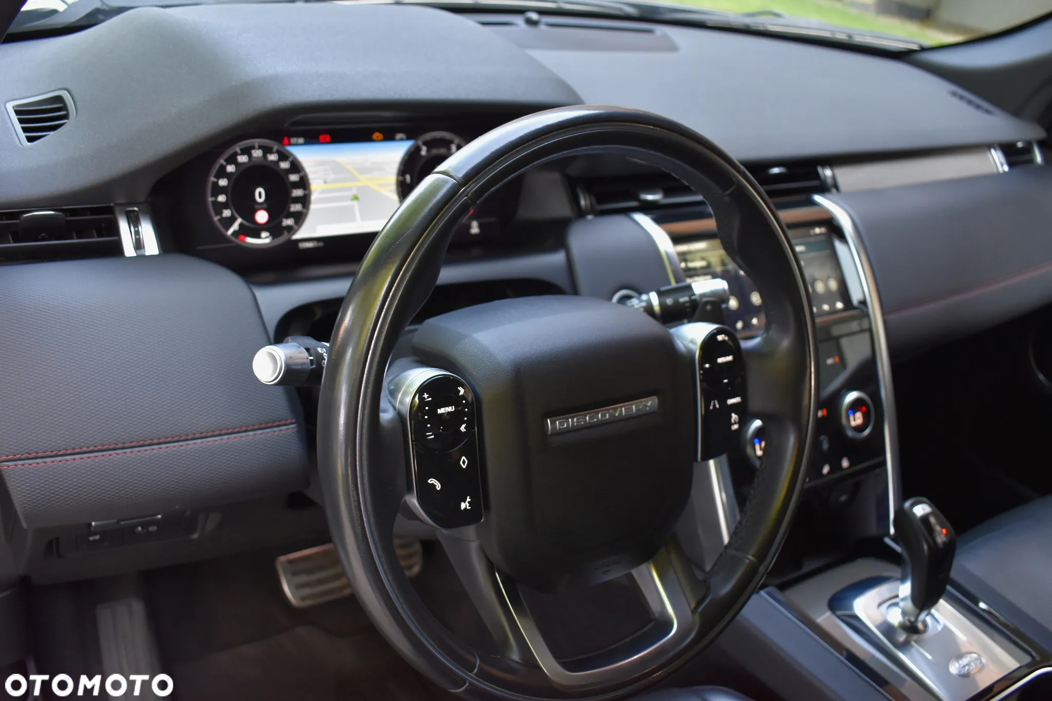 Land Rover Discovery Sport 2.0 D150 R-Dynamic S - 11