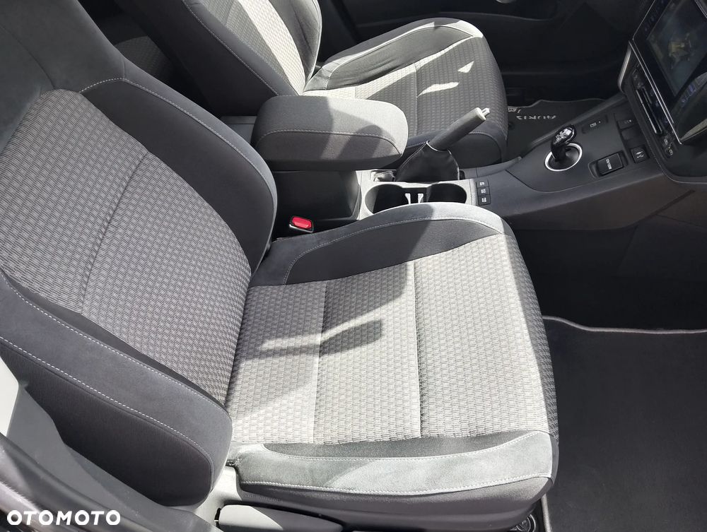 Toyota Auris - 7