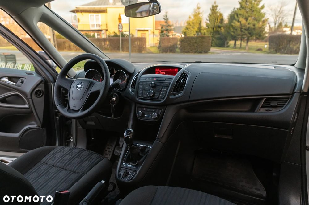 Opel Zafira Tourer 1.4 Turbo Style - 26