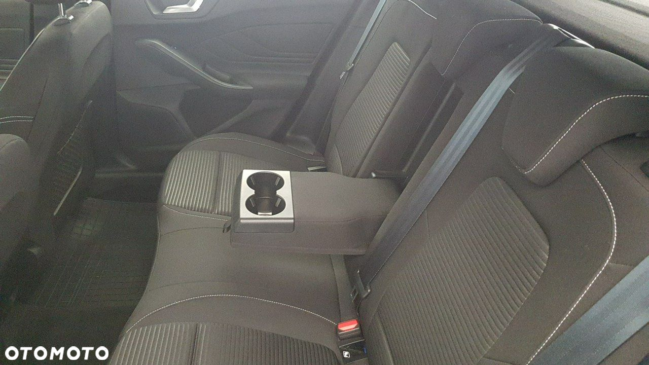 Ford Focus - 21