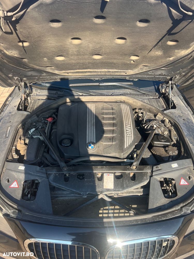 BMW Seria 7 740d Aut. - 25