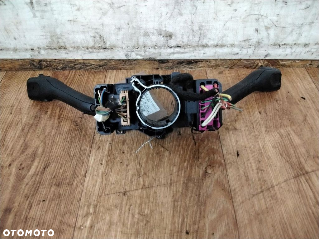 AUDI A6 C5 PRZEŁĄCZNIK ŚWIATEŁ ZESPOLONY. 8L0853513H - 2