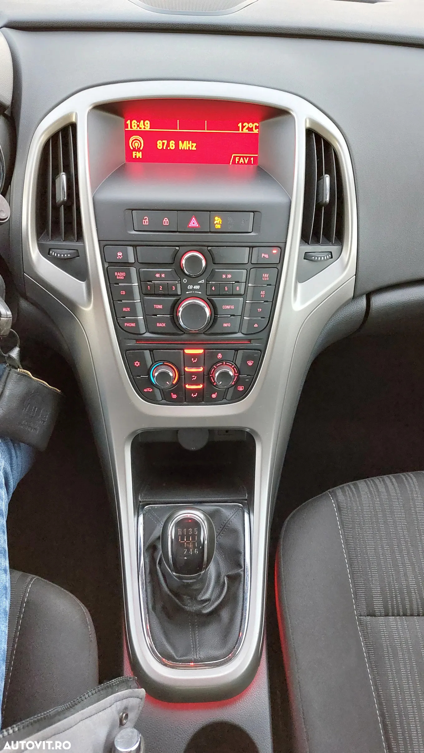 Opel Astra 1.7 CDTI DPF Design Edition - 10