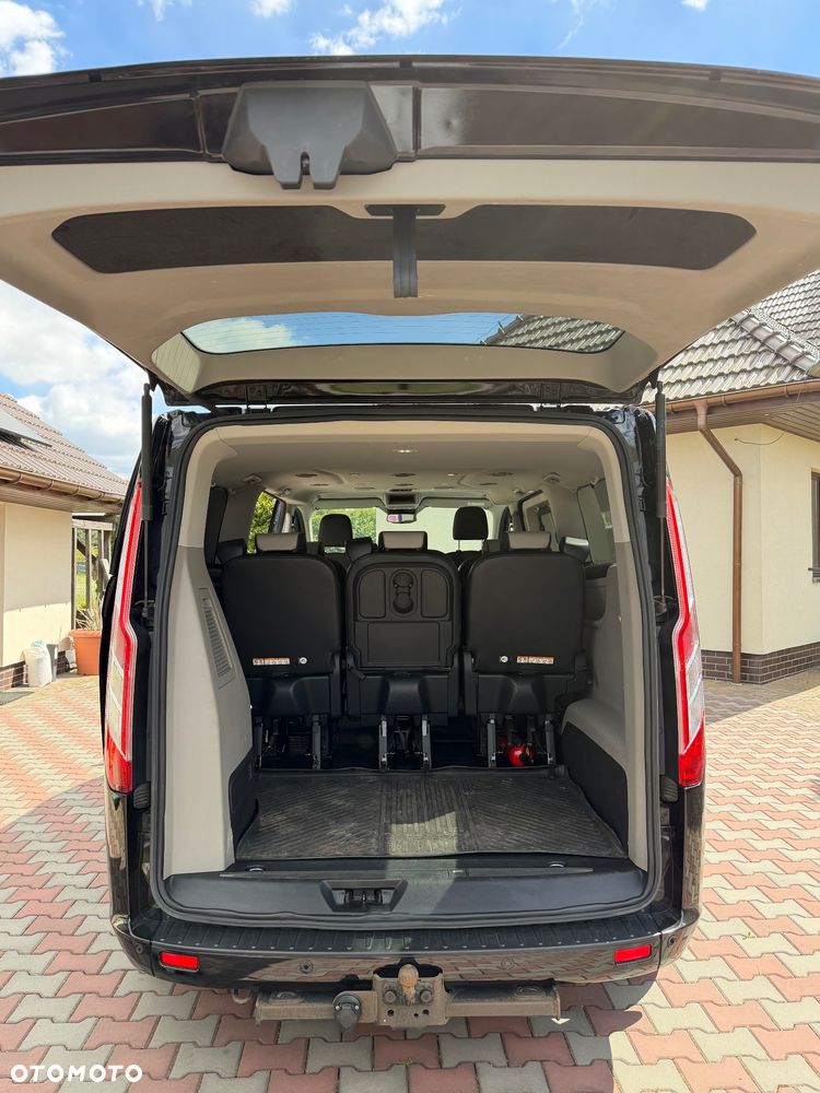 Ford Tourneo Custom - 6