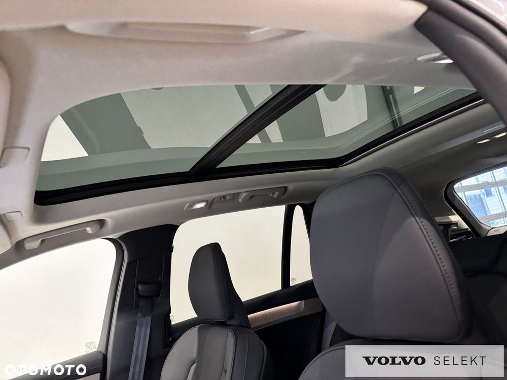 Volvo XC 90 - 18