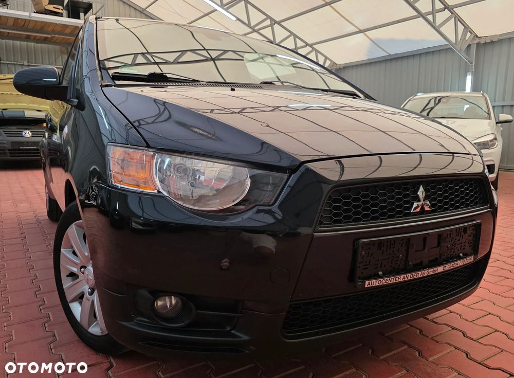 Mitsubishi Colt 1.3 Inform - 1